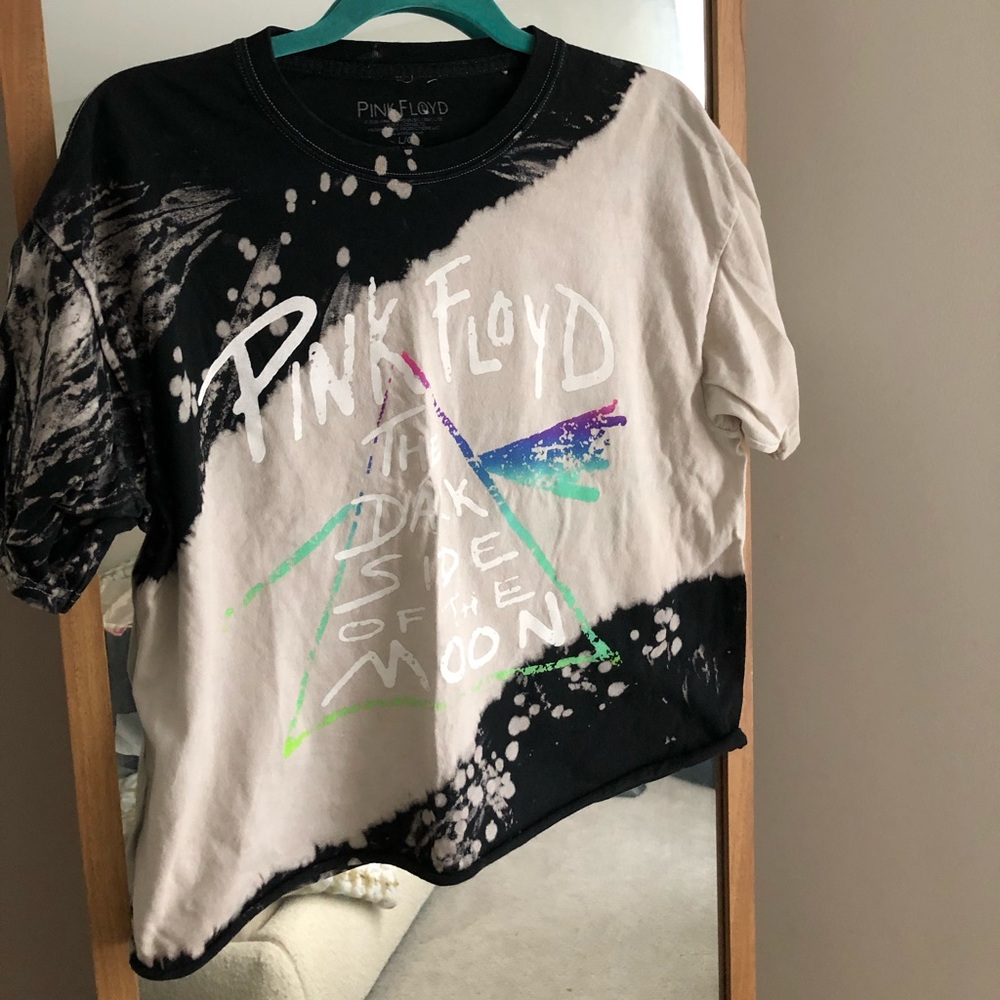 Pink Floyd ‘the dark side of the moon’ graphic tee Sz L